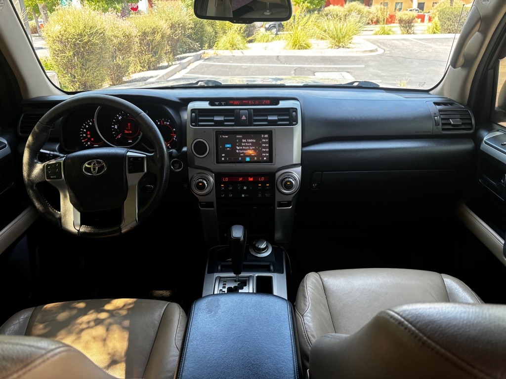Toyota 4Runner  2010