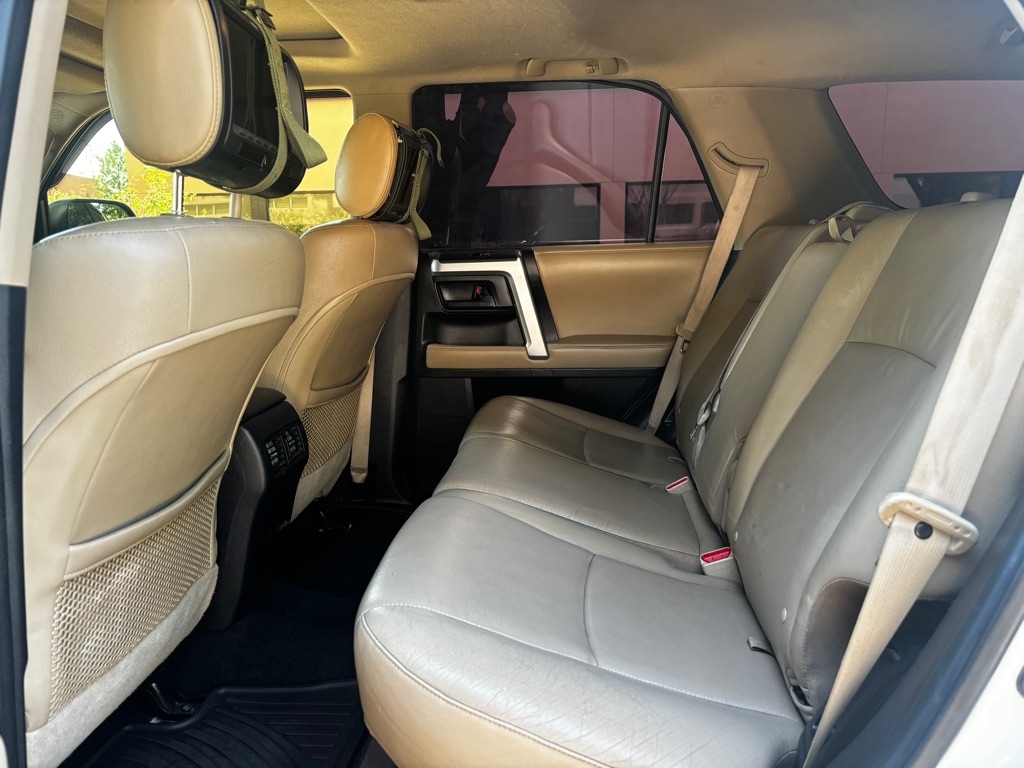 Toyota 4Runner  2010