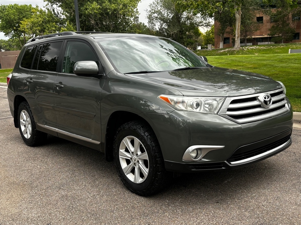 Toyota Highlander  2011