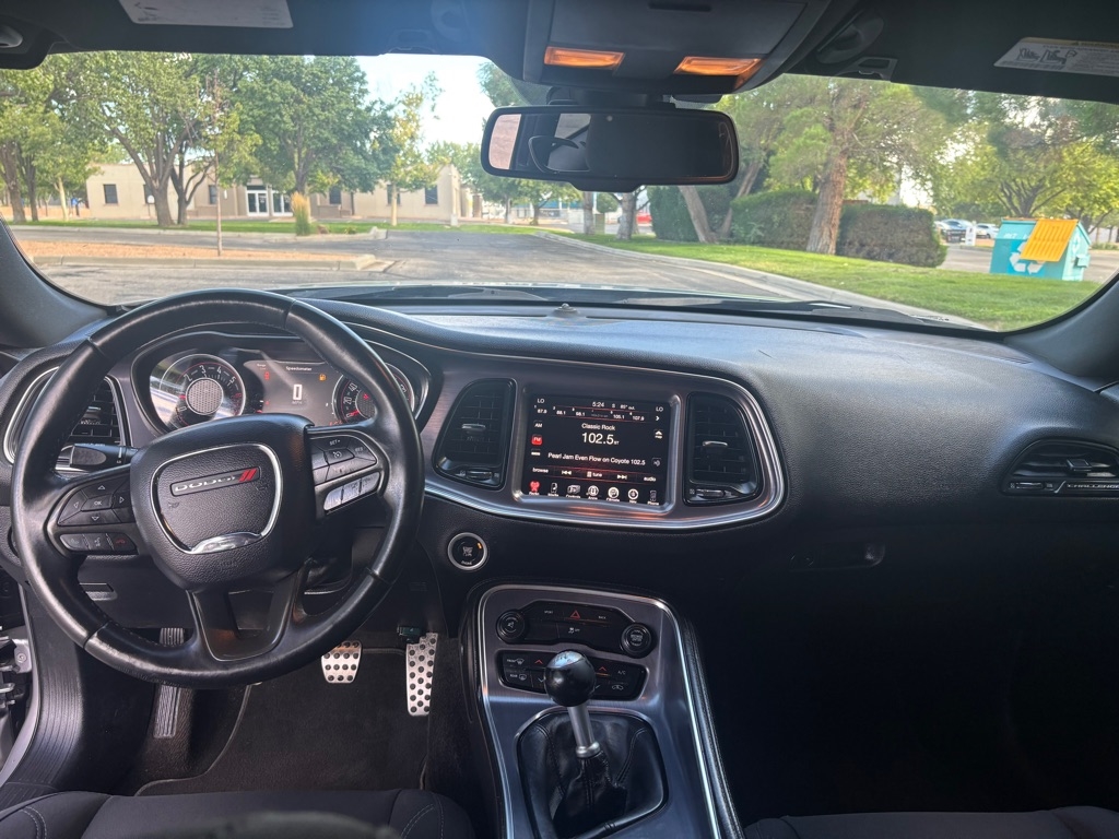 Dodge Challenger  2015