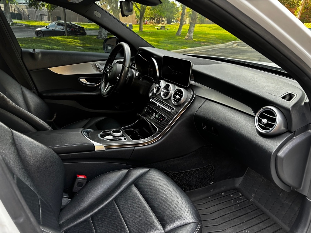 Mercedes-Benz C-Class  2019