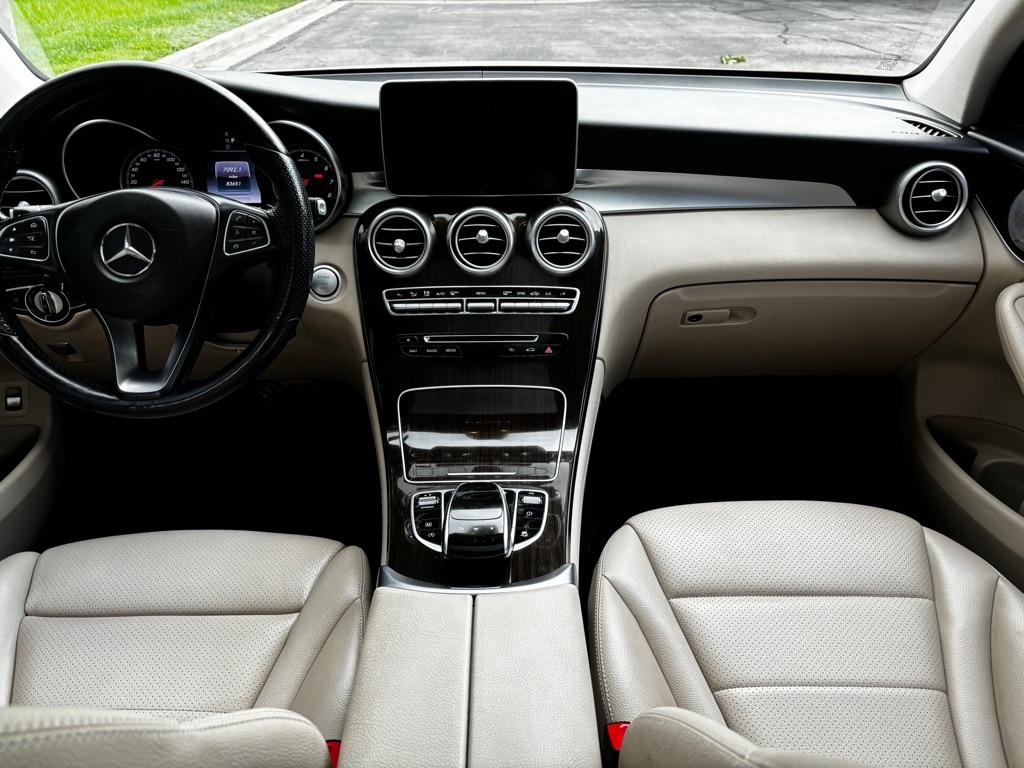 Mercedes-Benz GLC-Class  2017