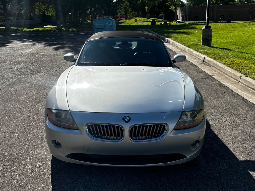 BMW Z4  2003
