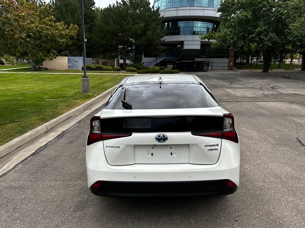 Toyota Prius Limited 2019