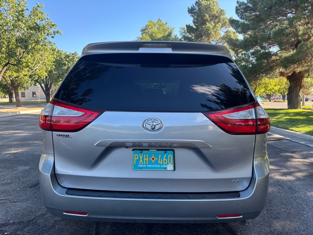 Toyota Sienna  2015