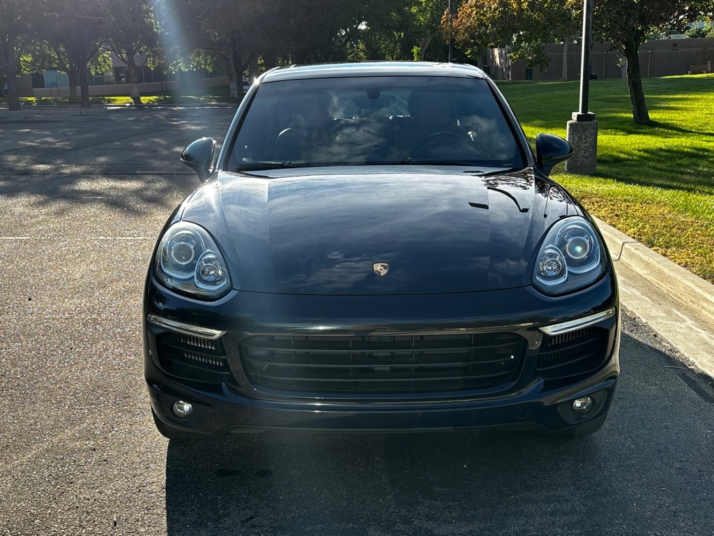 Porsche Cayenne  2018