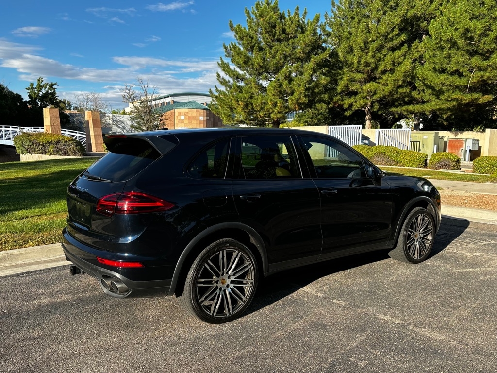 Porsche Cayenne  2018