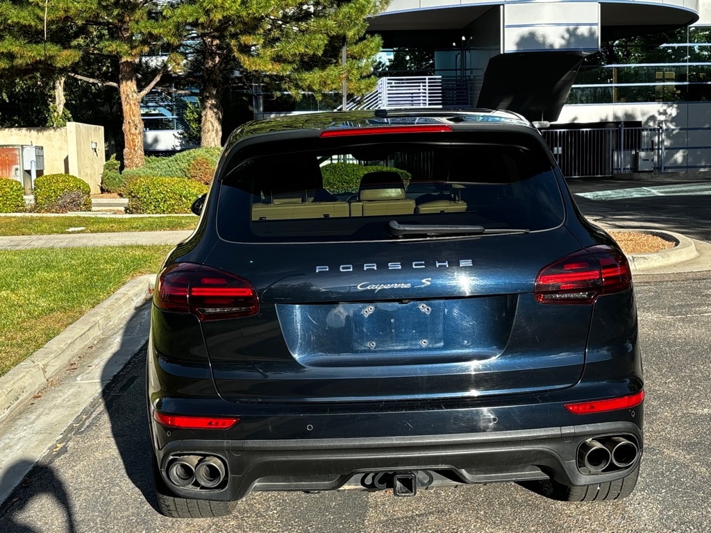 Porsche Cayenne  2018