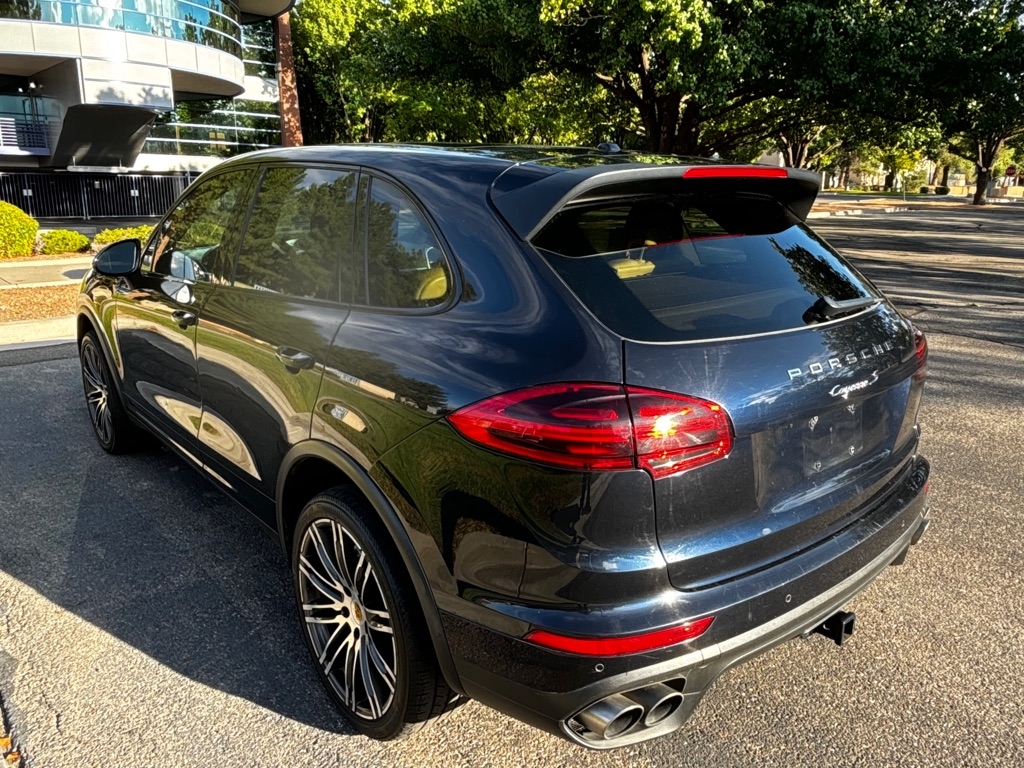 Porsche Cayenne  2018