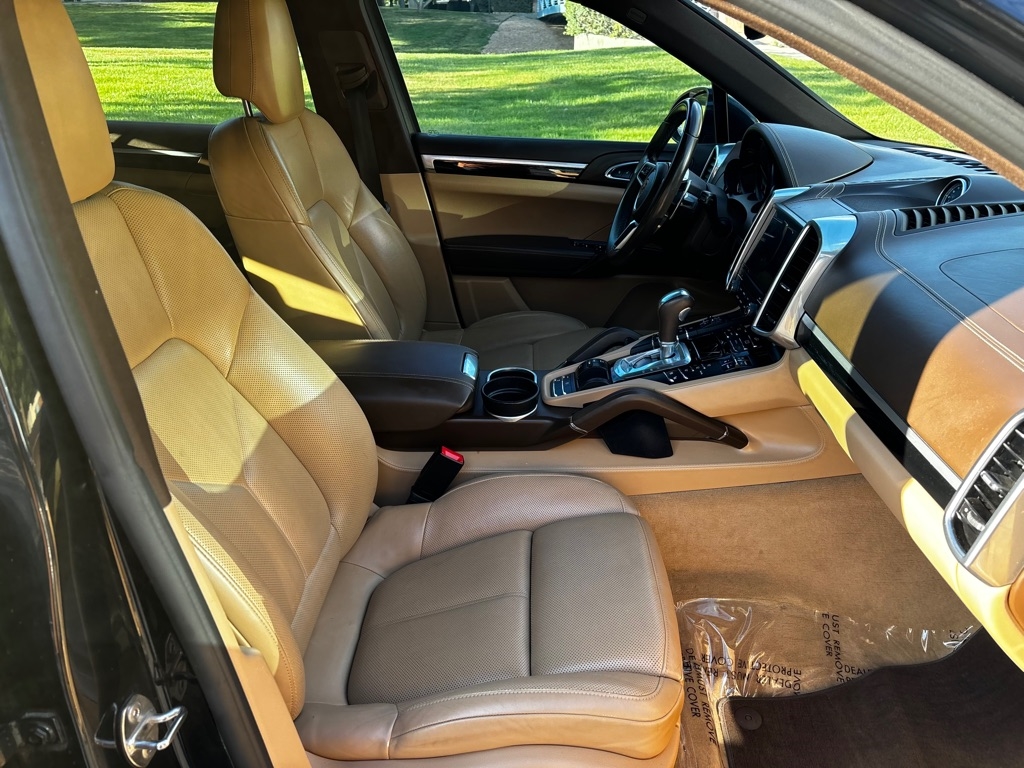 Porsche Cayenne  2018