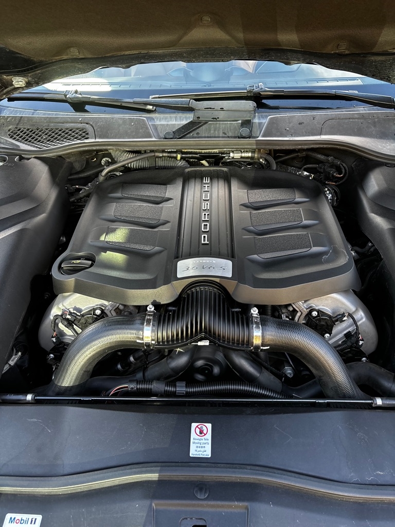 Porsche Cayenne  2018