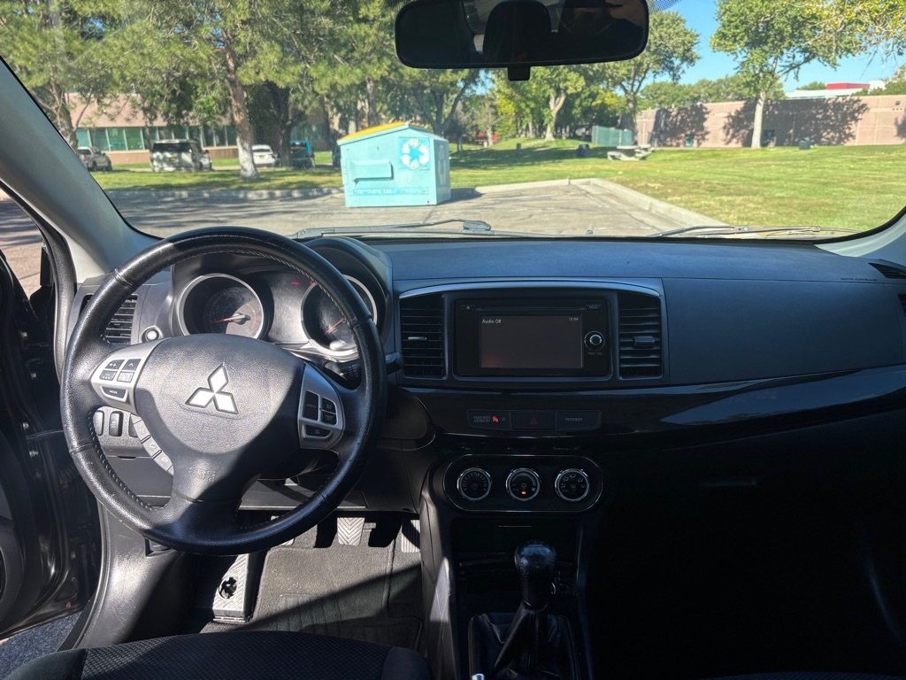 Mitsubishi Lancer  2015