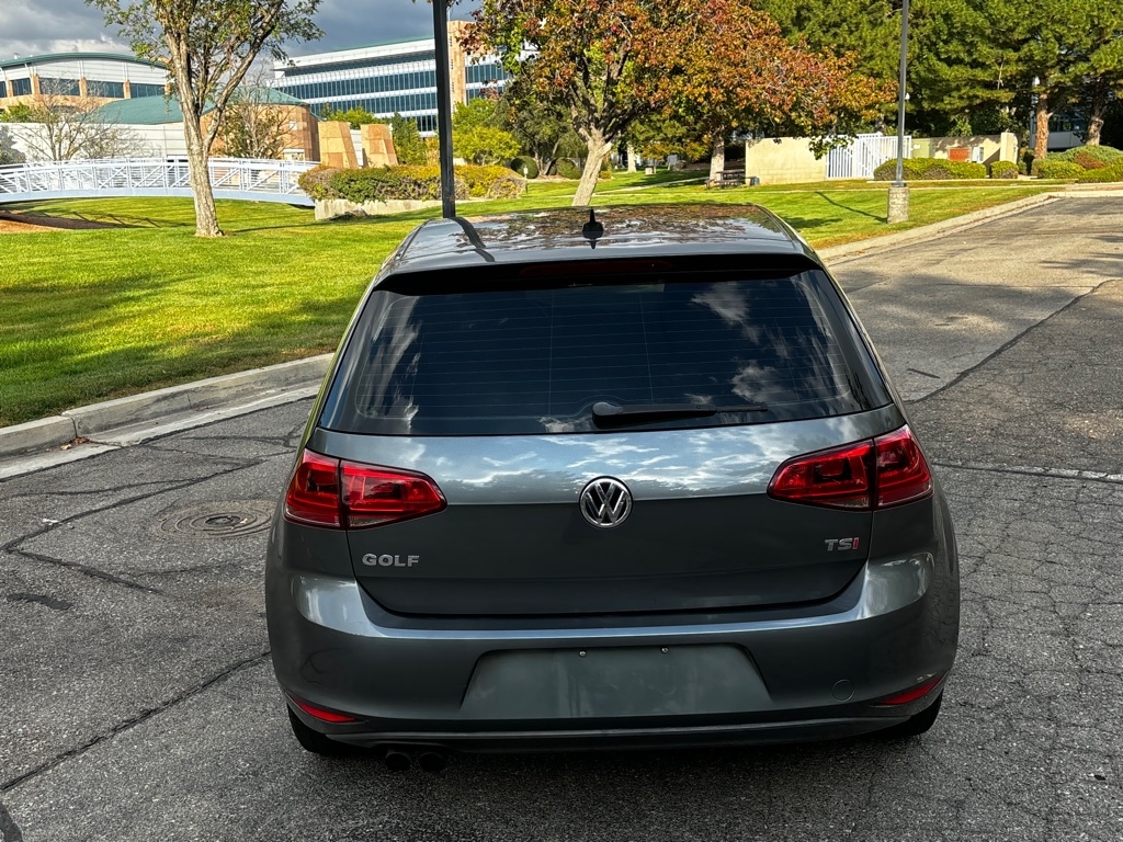 Volkswagen Golf  2017