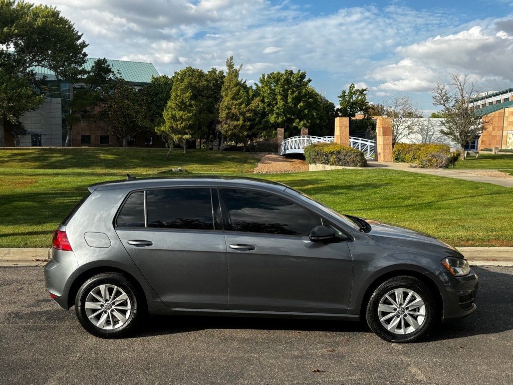 Volkswagen Golf  2017