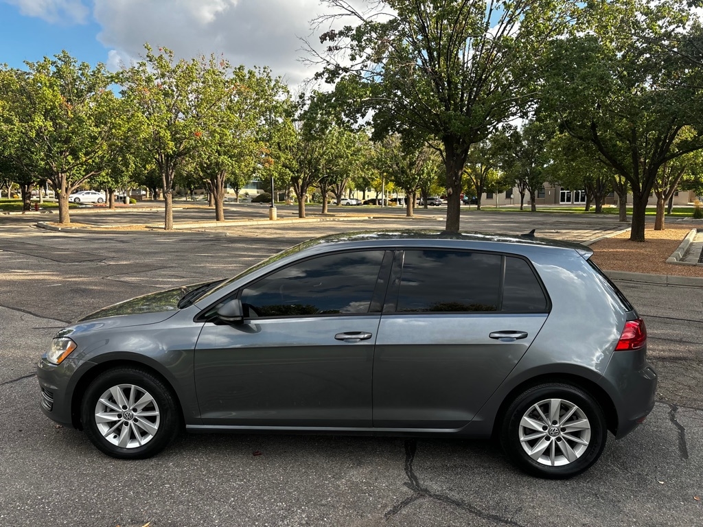 Volkswagen Golf  2017