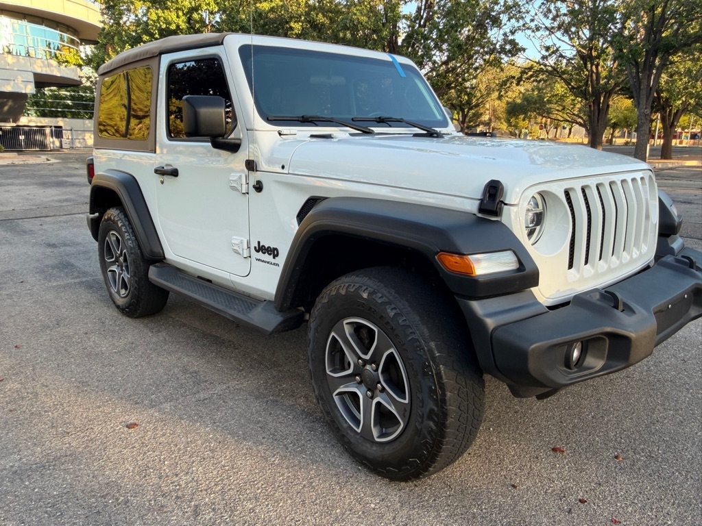 Jeep Wrangler Black and Tan 2020
