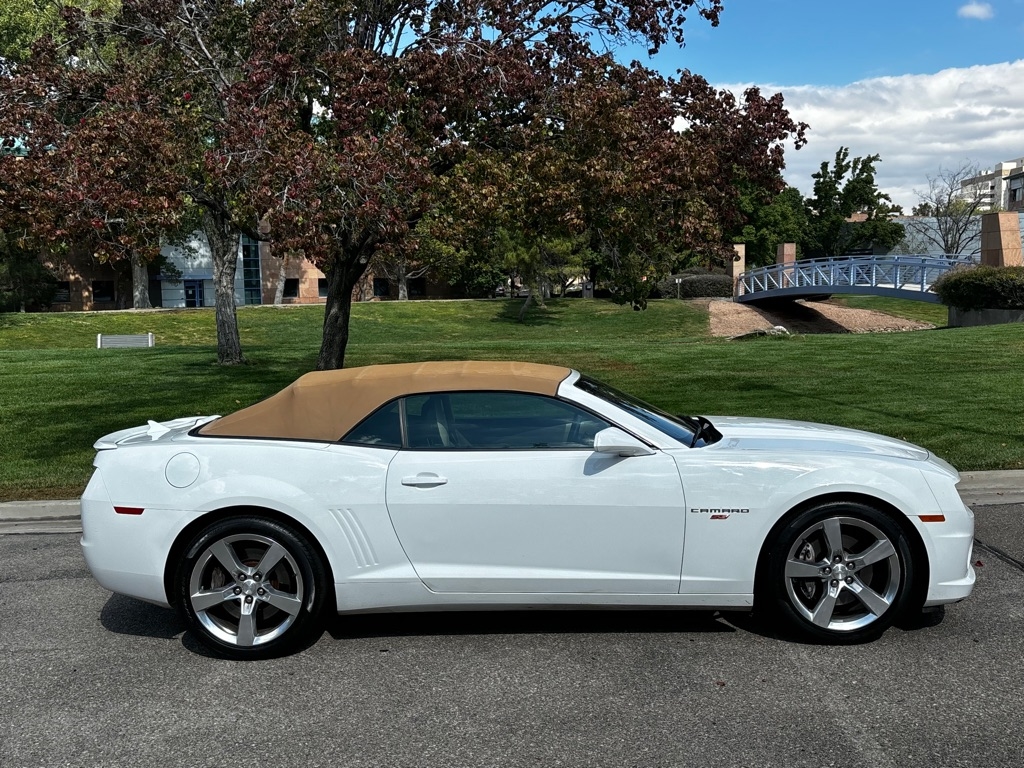 Chevrolet Camaro  2012