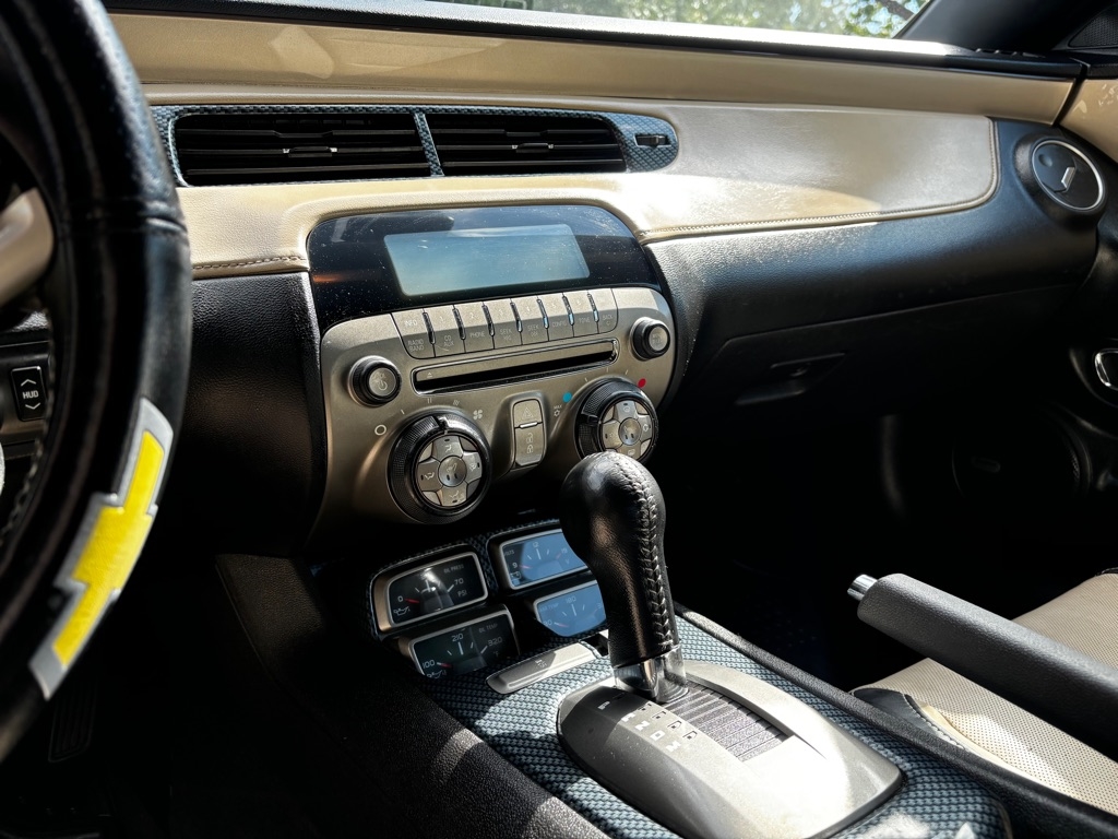 Chevrolet Camaro  2012