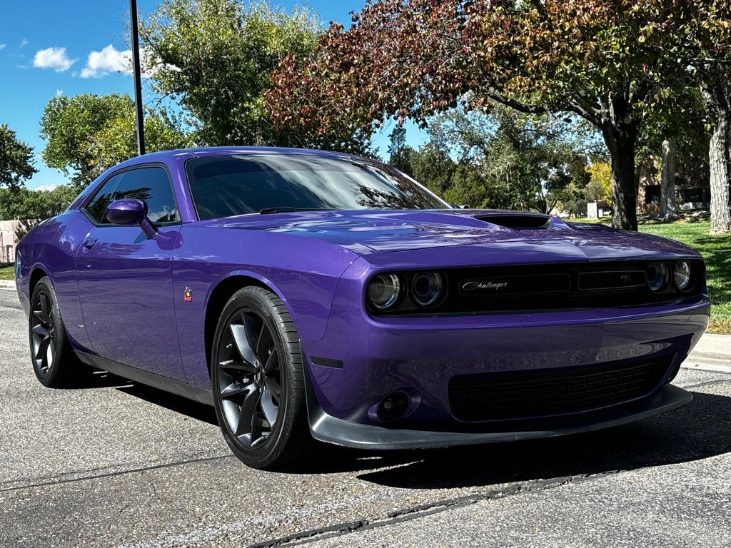 Dodge Challenger  2019