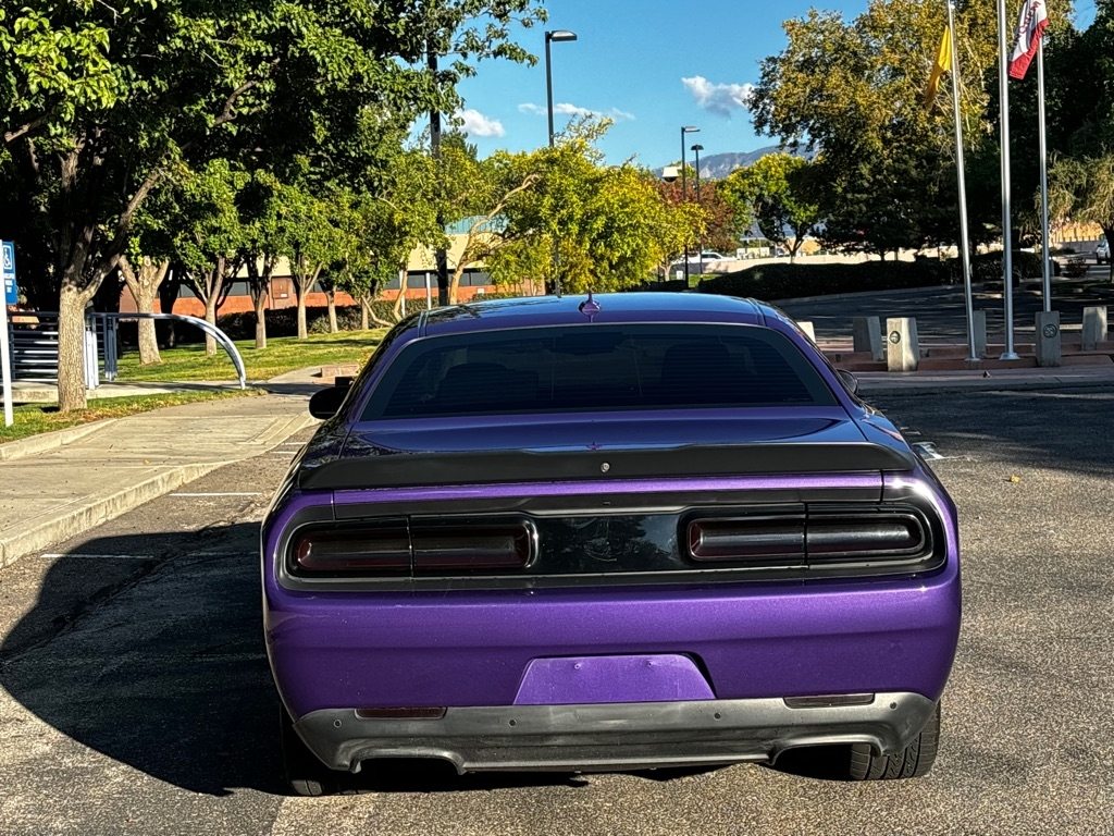 Dodge Challenger  2019
