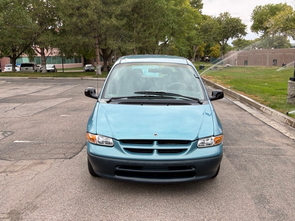 Dodge Caravan  1998