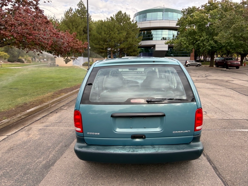 Dodge Caravan  1998