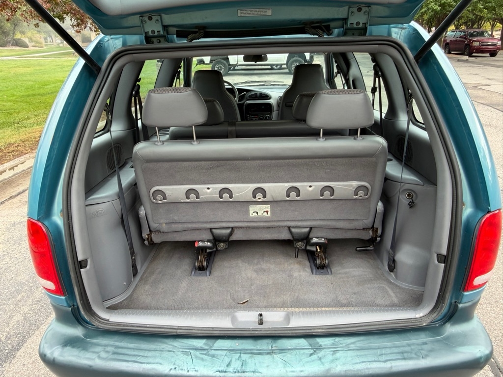 Dodge Caravan  1998