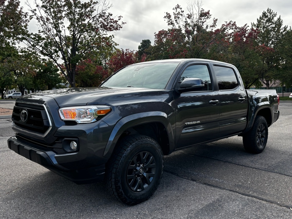 Toyota Tacoma Double Cab 4WD 2022