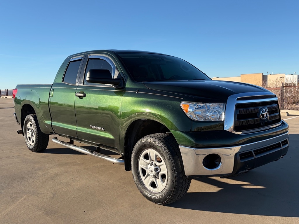 Toyota Tundra  2013