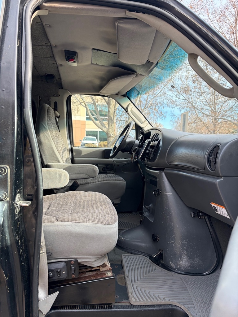 Ford Econoline  2003