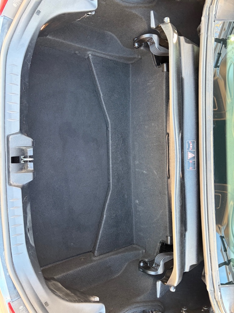 Mercedes-Benz SLK  2011