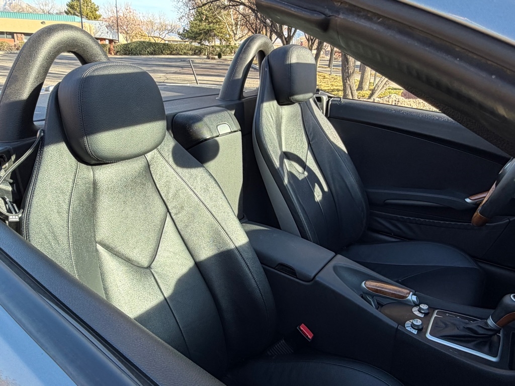 Mercedes-Benz SLK  2011