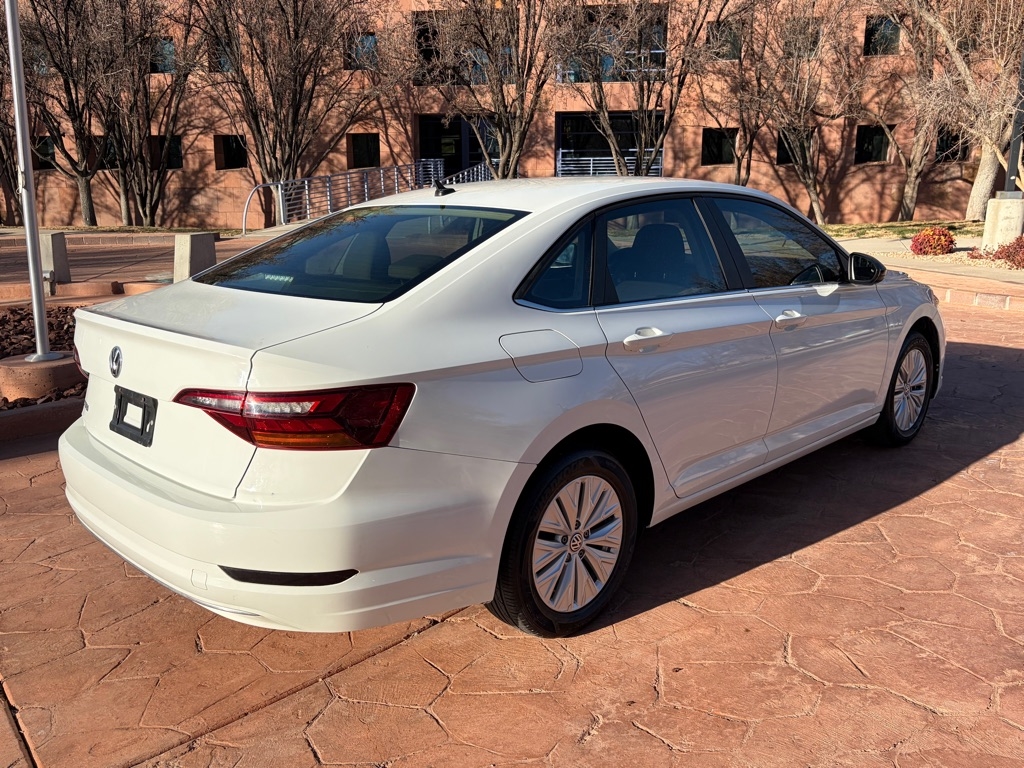 Volkswagen Jetta  2019