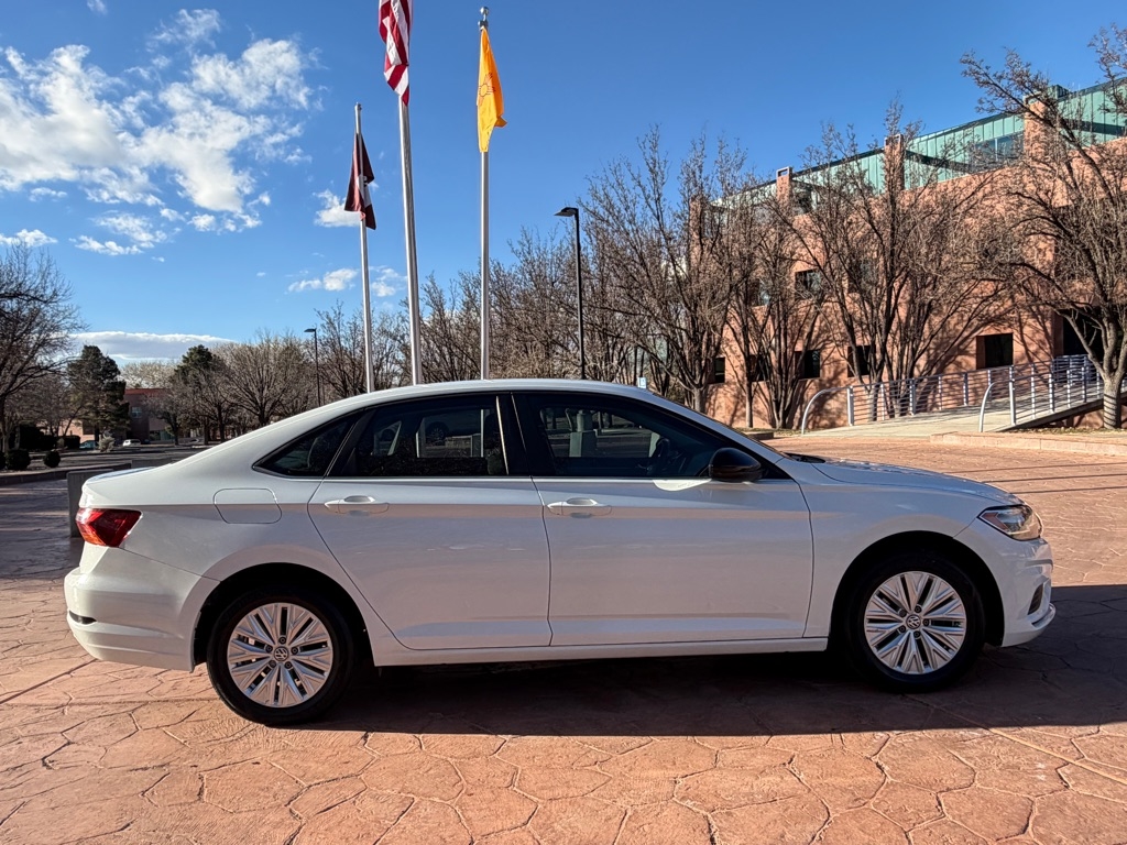 Volkswagen Jetta  2019