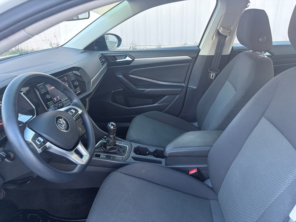 Volkswagen Jetta  2019