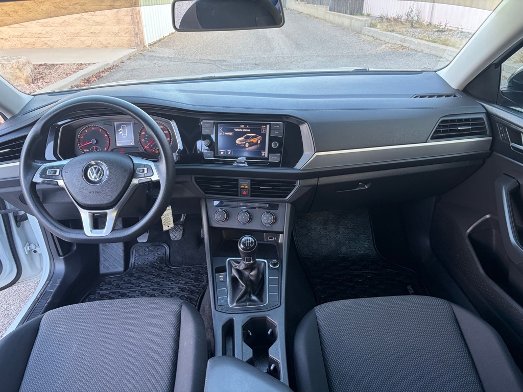 Volkswagen Jetta  2019