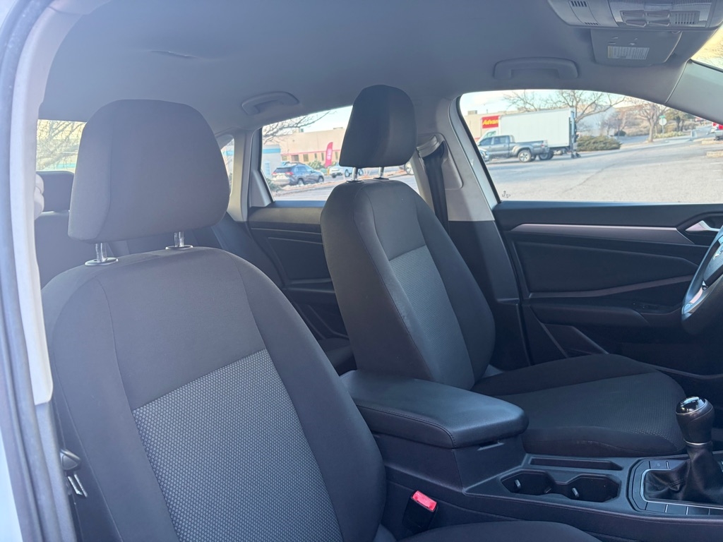 Volkswagen Jetta  2019