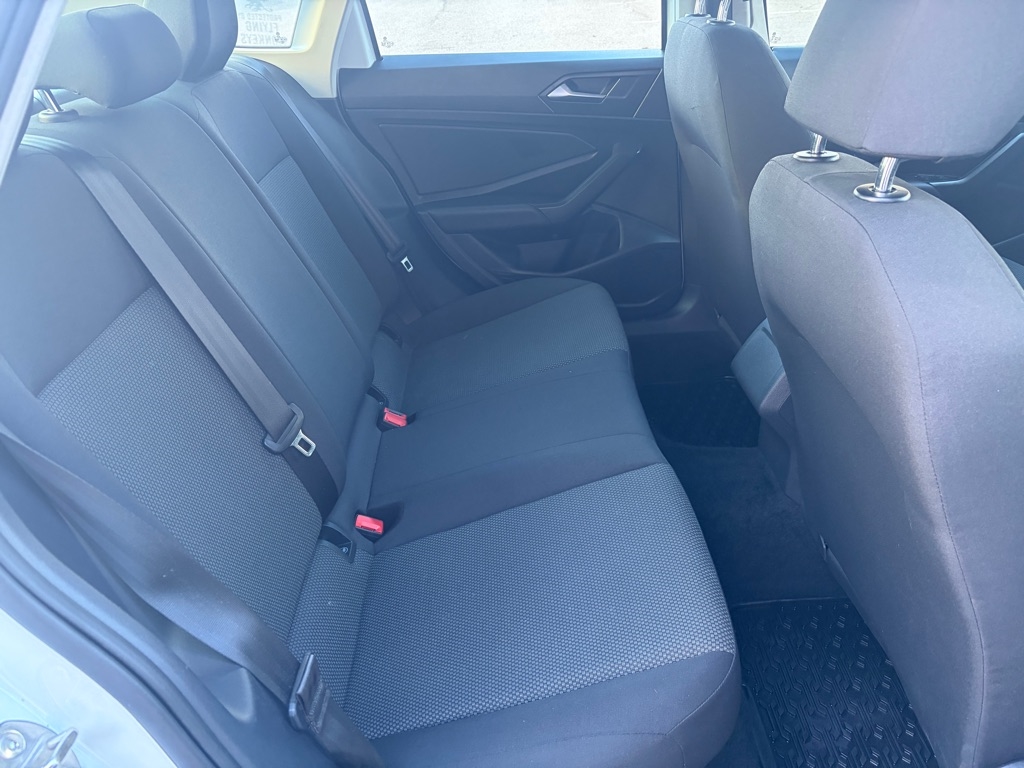 Volkswagen Jetta  2019