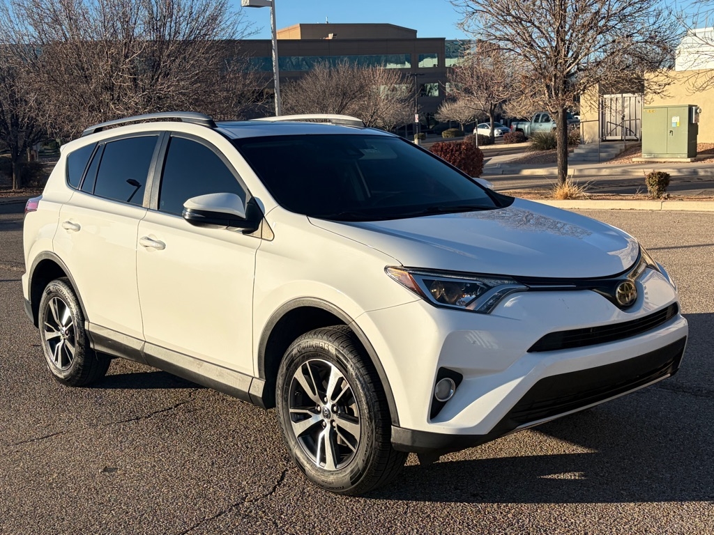 Toyota RAV4  2018