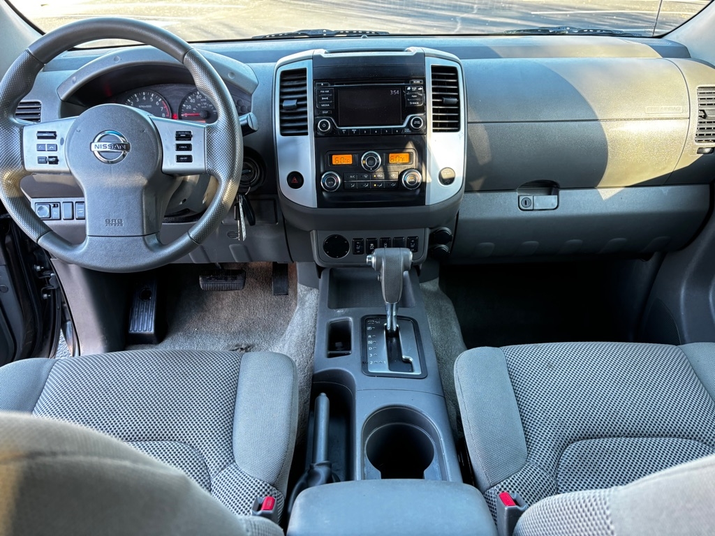 Nissan Frontier  2016