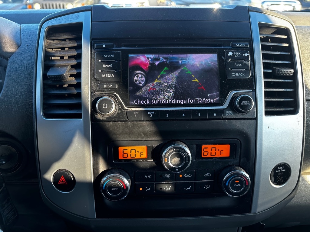 Nissan Frontier  2016