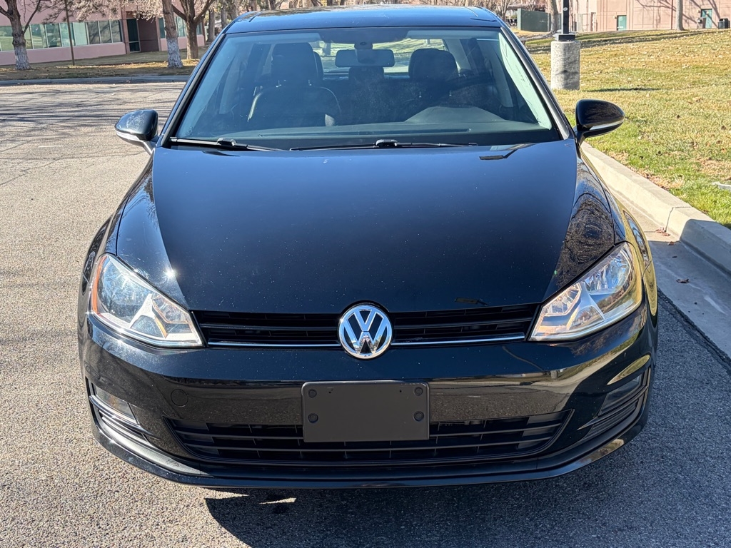 Volkswagen Golf  2017