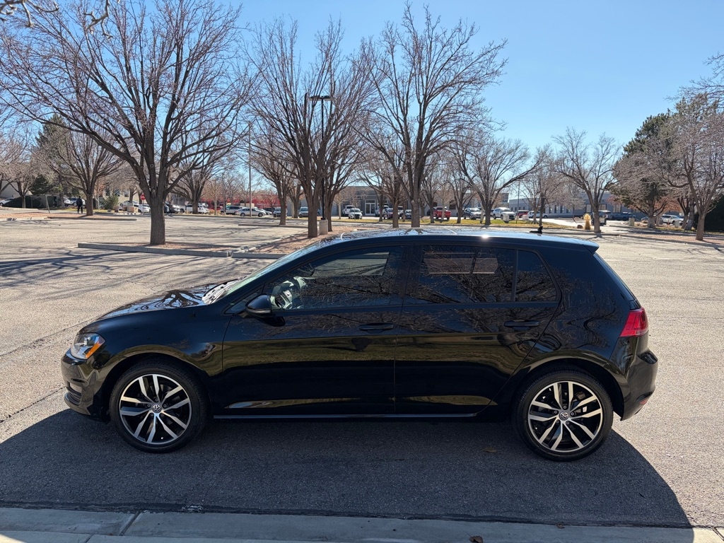Volkswagen Golf  2017
