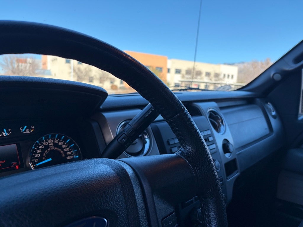 Ford F-150 XLT SuperCrew 4WD 2012