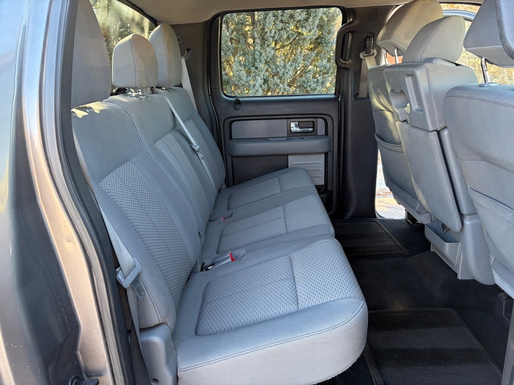 Ford F-150 XLT SuperCrew 4WD 2012