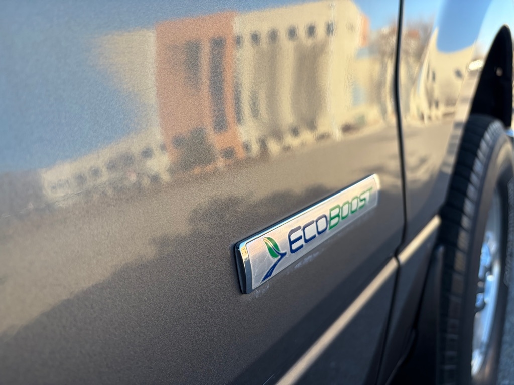 Ford F-150 XLT SuperCrew 4WD 2012