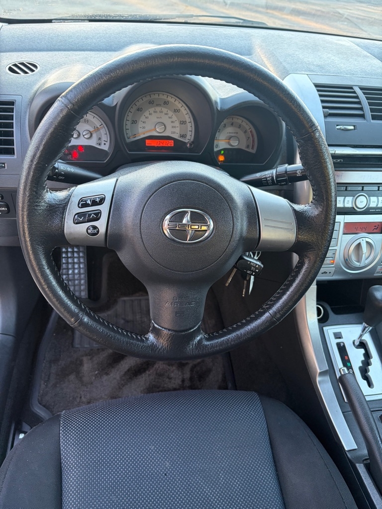 Scion tC  2008