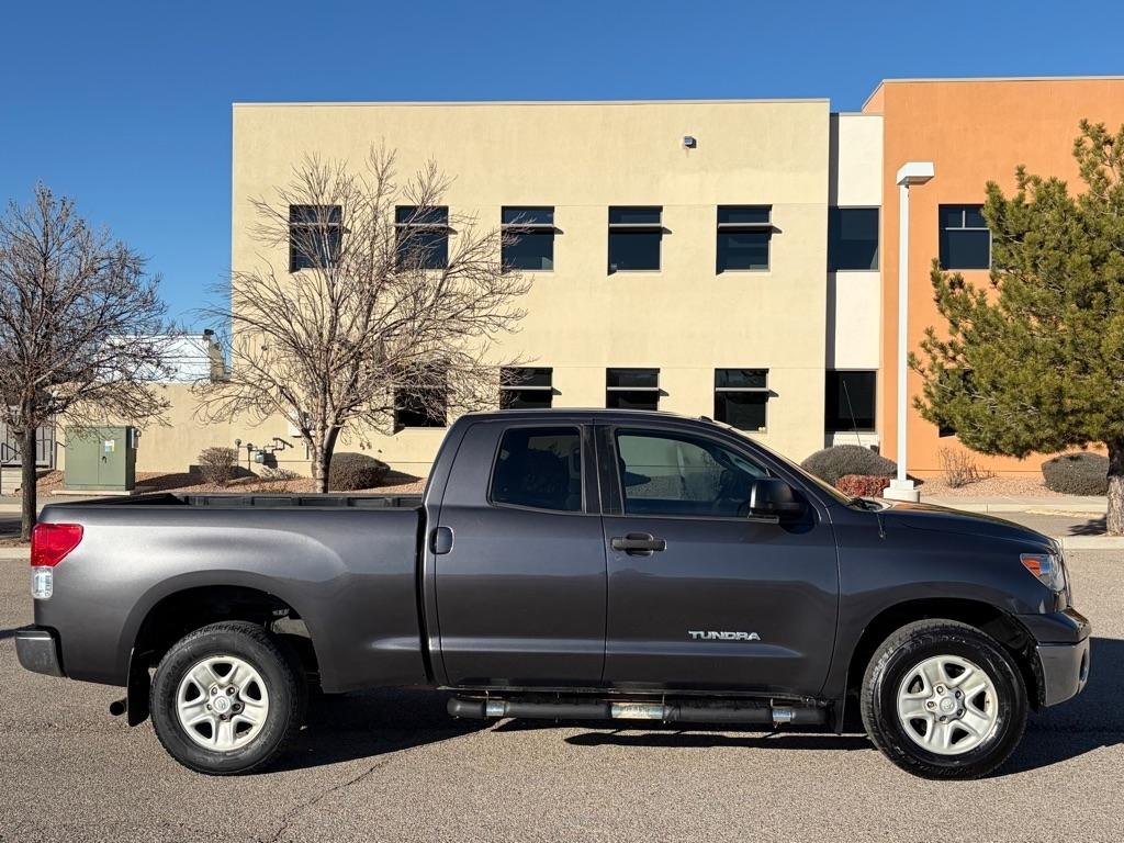 Toyota Tundra SR5 4.6L V8 Double Cab 2WD 2012