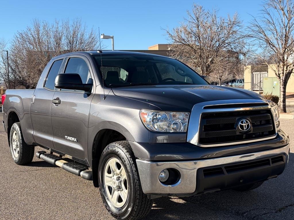 Toyota Tundra SR5 4.6L V8 Double Cab 2WD 2012