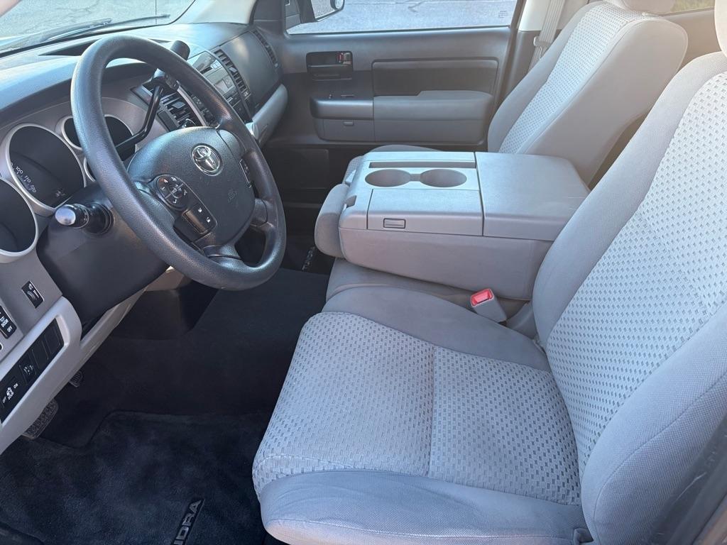 Toyota Tundra SR5 4.6L V8 Double Cab 2WD 2012